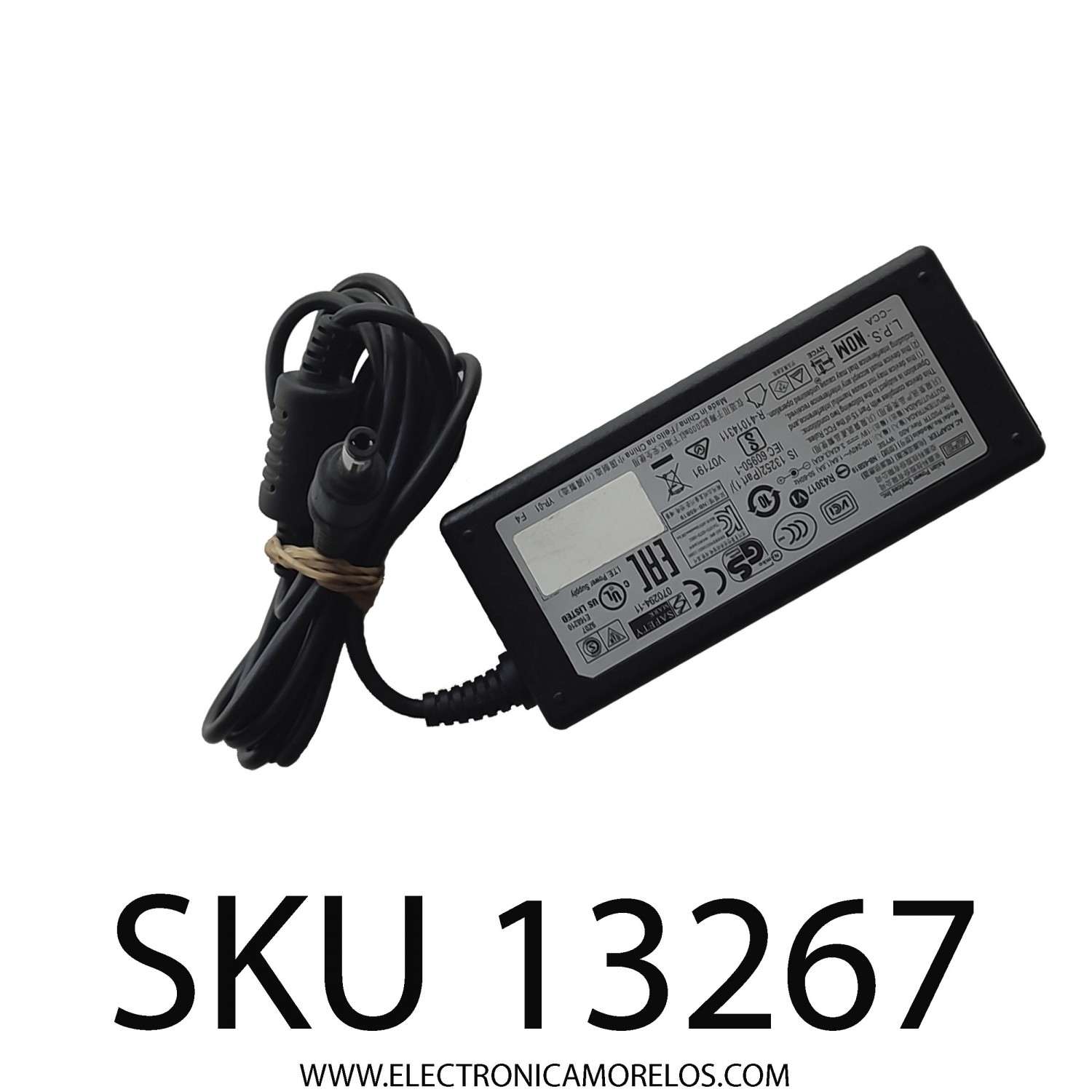 ADAPTADOR AC APD / NUMERO DE PARTE NB-65B19 / INPUT: 100-240 VAC - 1.6A 50/60HZ / OUTPUT: 19 VDC 3.42A / R43017 / P0DTR REV.A00	